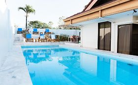 Seaview Hills Luxury Apartments & Rooms